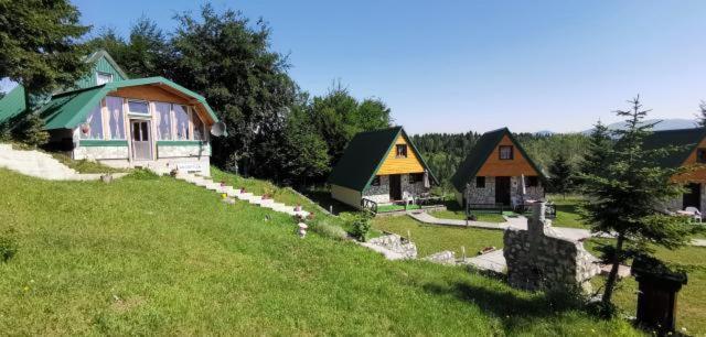 Durmitor Bungalows Žabljak Стая снимка